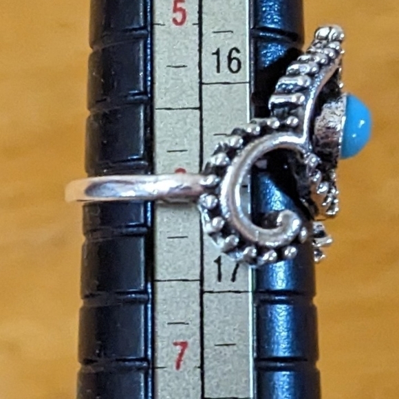 New Exaggerated Turquoise Ring Vintage Style size 6, T1B7E - Picture 3 of 3